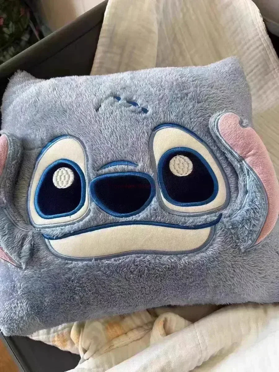 Couverture et Coussins Pilou Pilou Stitch