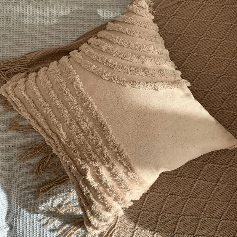 Coussin Bohème Beige à Lignes - Pilou&Plush